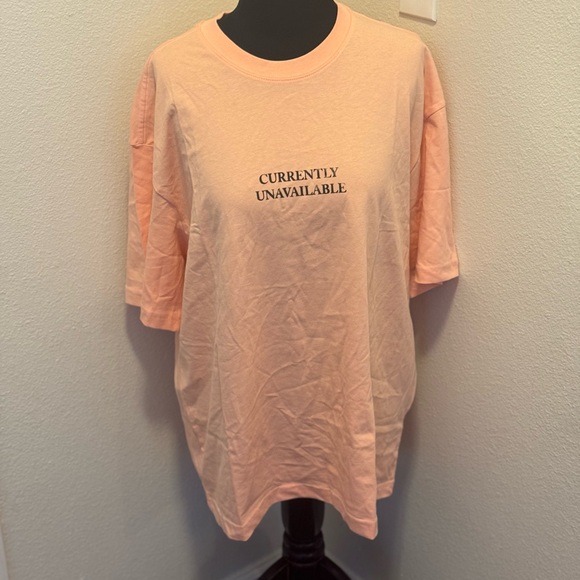 H&M Tops - 2 FOR $25 H&M Currently Unavailable Peach Loose Fit Shirt T Shirt Tee Size L NEW